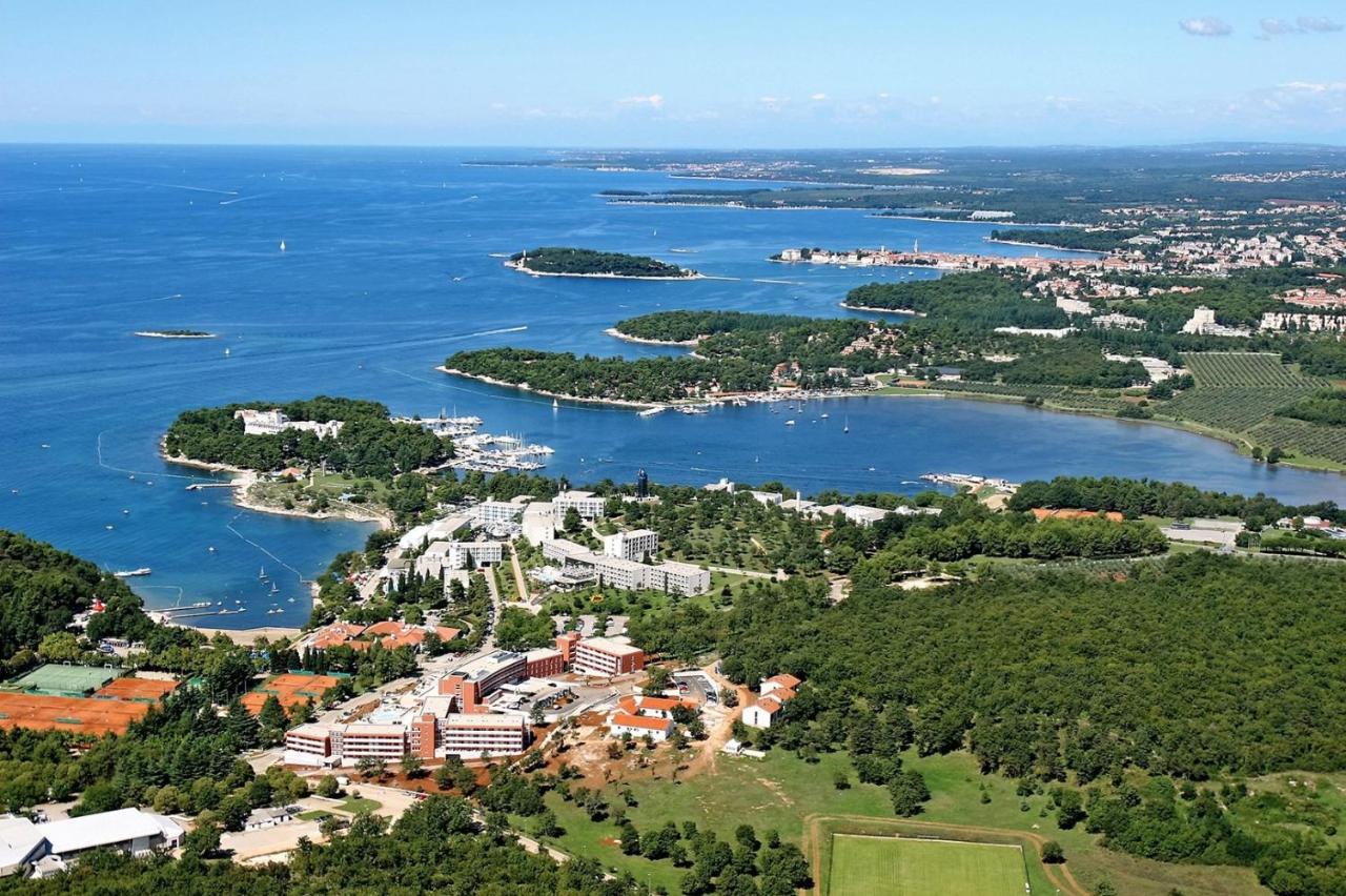 Eva - Storia Parentina Apartment Poreč Exterior foto